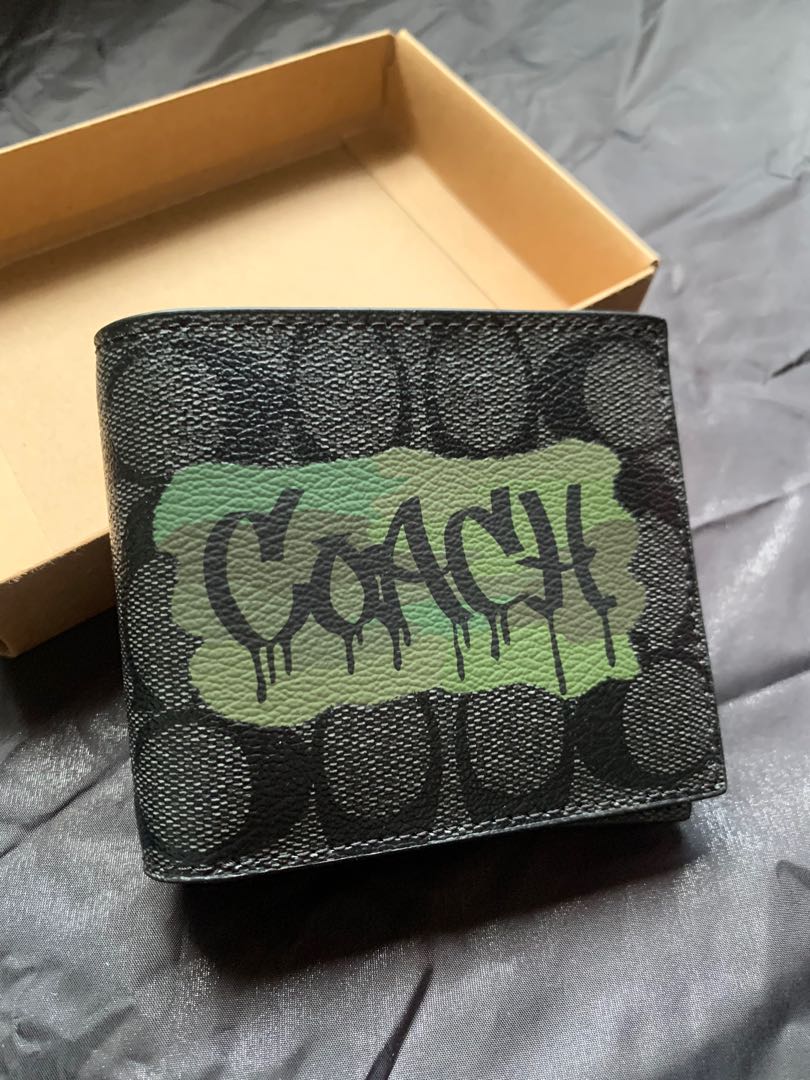 COACH GRAFFITI WALLET