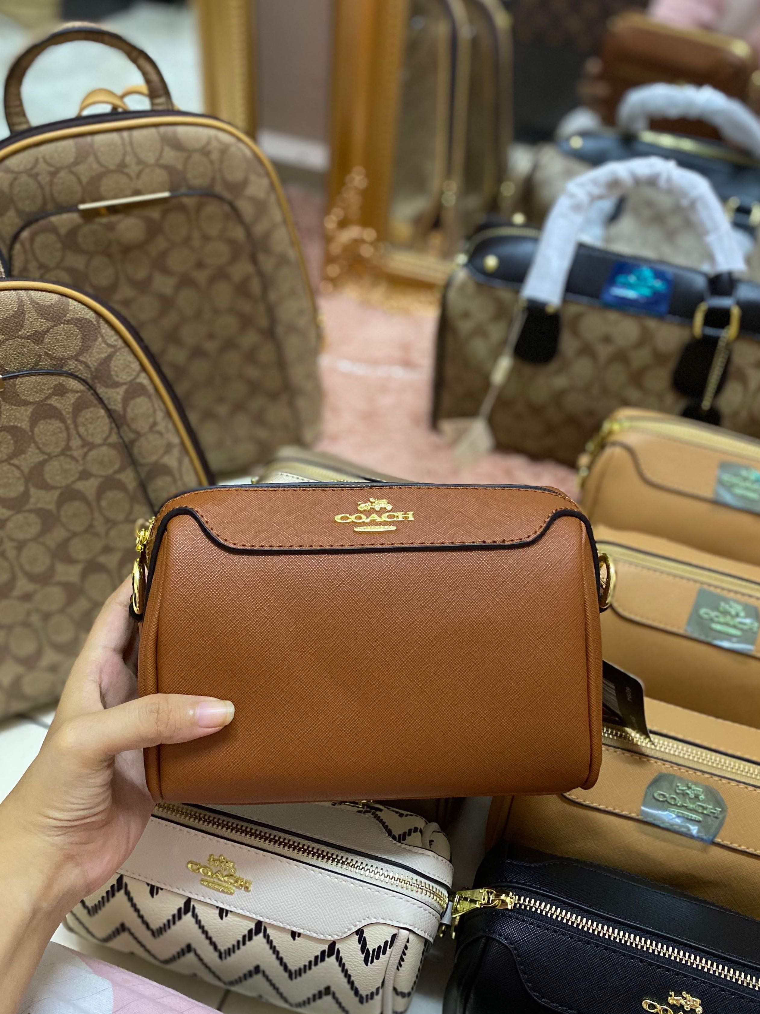 Coach speedy top mini