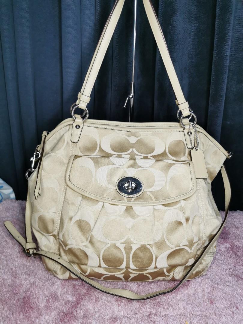 selling coach purses
