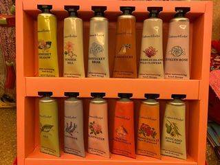 （分類：）位於 。 由 ppp277 提交（商品編號 1063437242，圖片 1）。簡介： 。