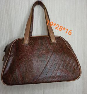 (Kategori: ) berada di . Dikirim oleh atlulu (ID iklan 1063422664, Gambar 1). Deskripsi: .