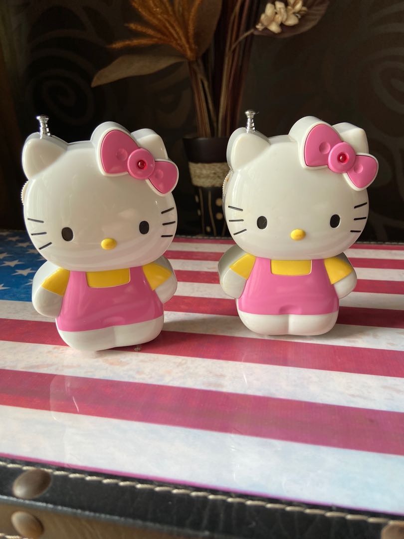 Hello Kitty Battery Operated Radio, Everything Else on Carousell