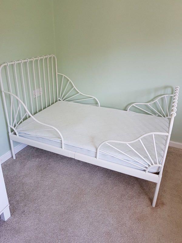 ikea minnen kids bed ( boleh extend), Babies & Kids, Baby Nursery & Kids Furniture, Cots & Cribs