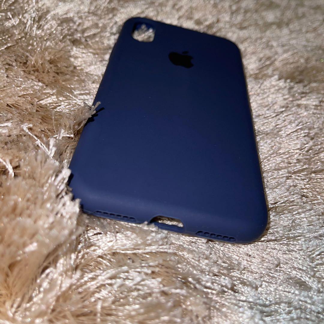 iPhone X/XS Apple Silicone Case | Blue Horizon (Category: Cases & Sleeves) located in Cainta. Submitted by heyjessie_ (Listing ID 1063467982, Image 3). Description: * product will be shipped through Lalamove / Grab Express * delivery fee will be shouldered by customer.