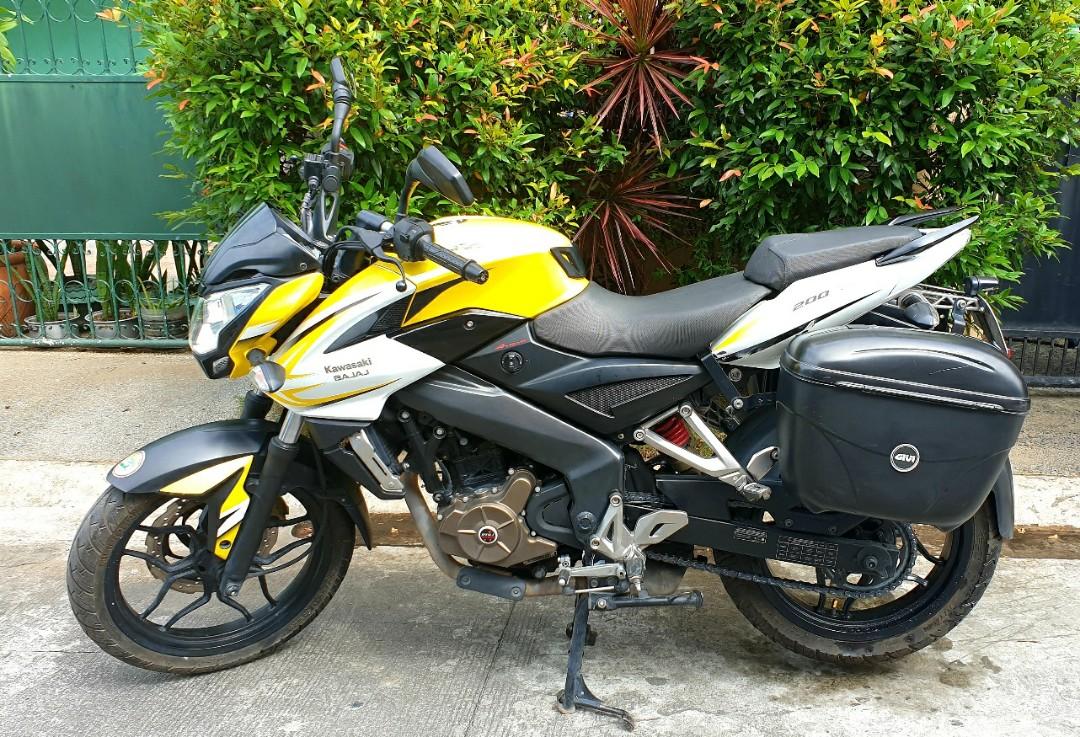 Bajaj rouser ns 200 cheap
