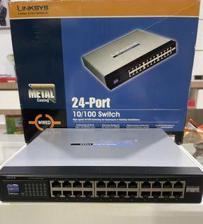 Linksys SR224 24-Port 10/100