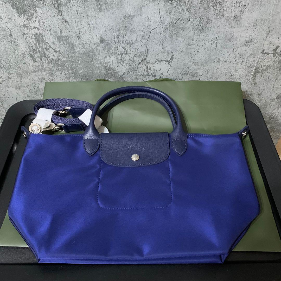 Longchamp Le Pliage Neo Small navy, Women's Fashion, Bags & Wallets, Tote  Bags on Carousell