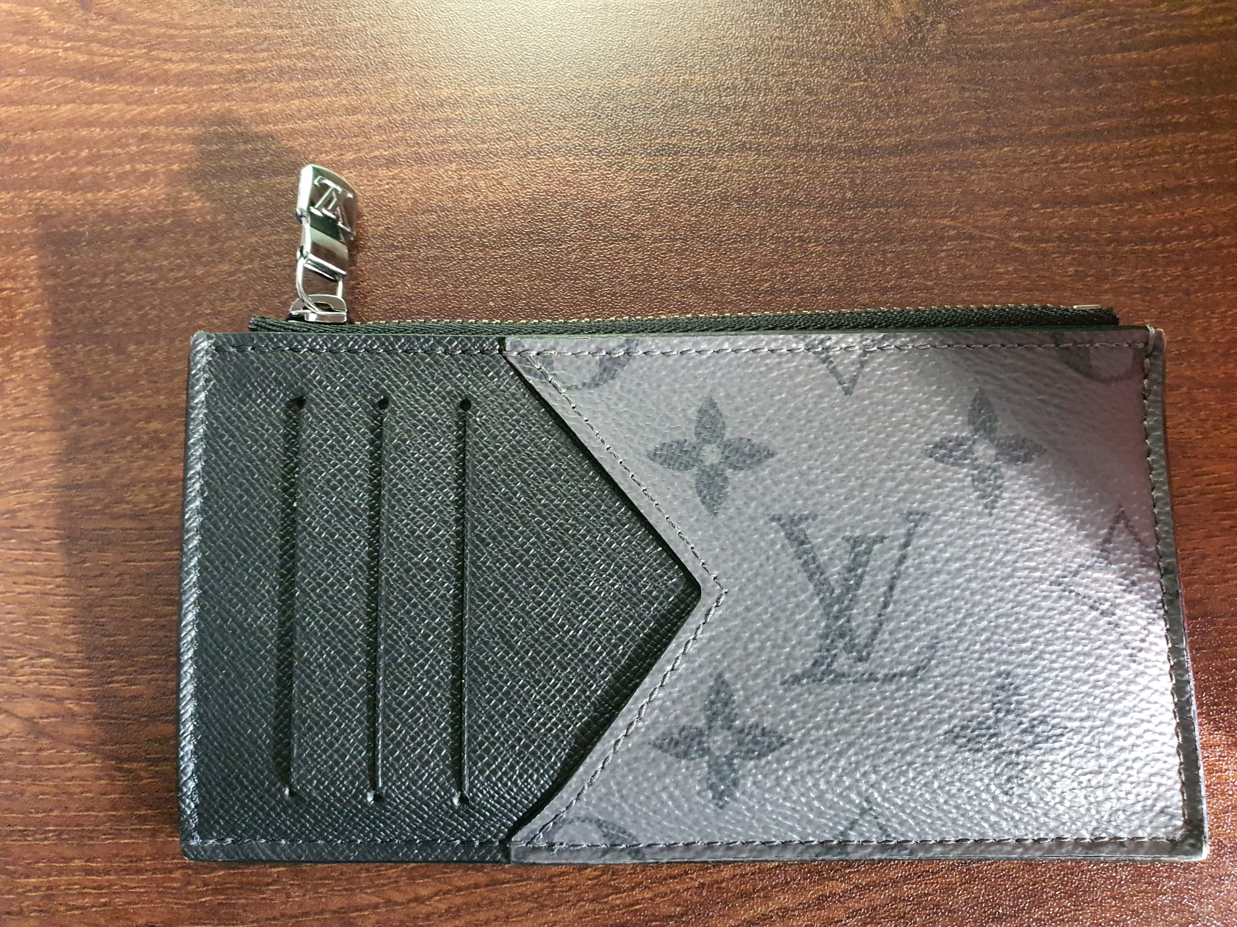 LOUIS VUITTON Coin Card Holder and 2020 Holiday Packaging 