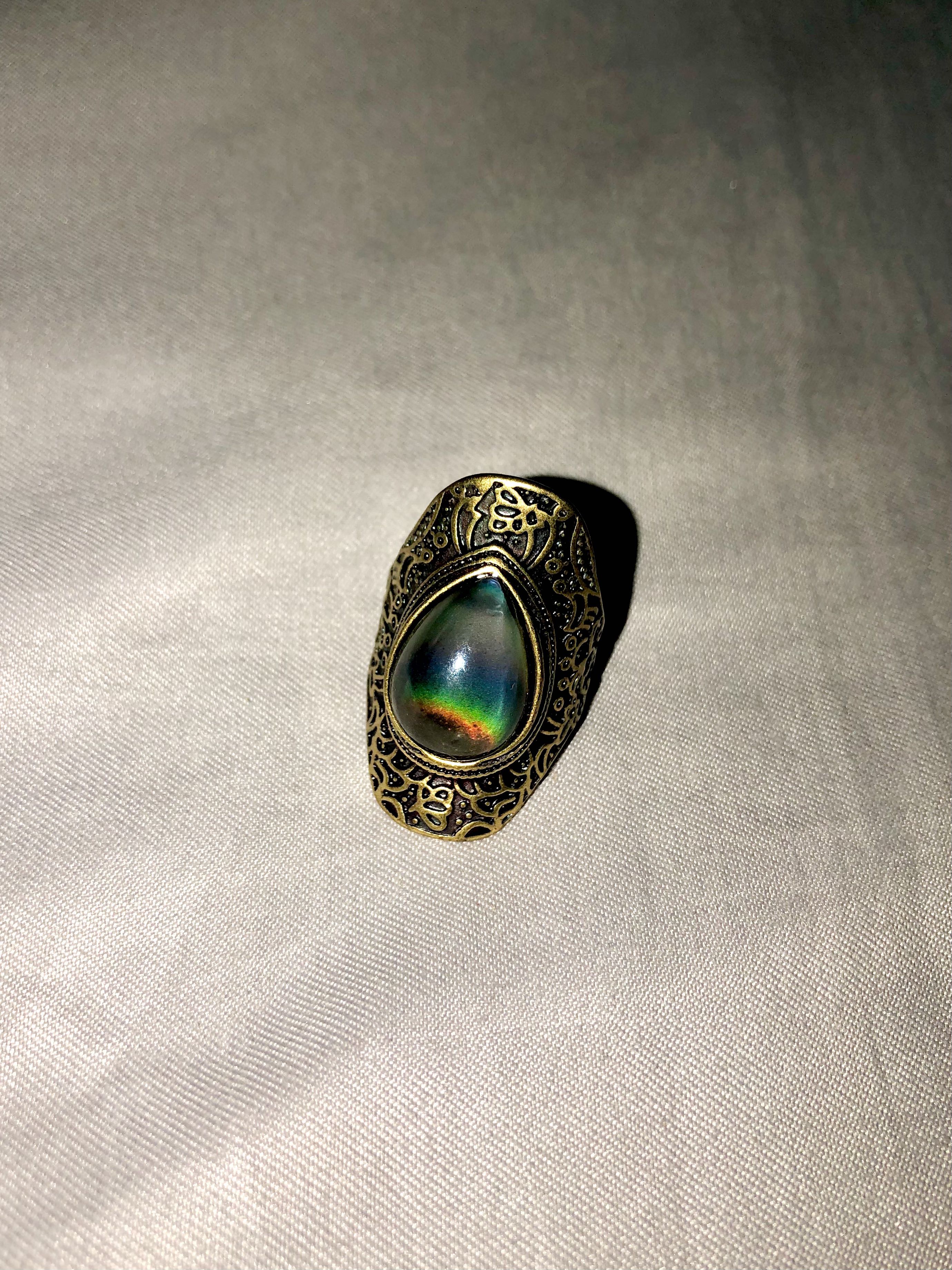 Lovisa mood ring deals
