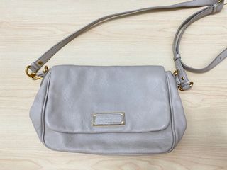 （分類：）位於 。 由 hahahasteph 提交（商品編號 1063485191，圖片 1）。簡介： 。