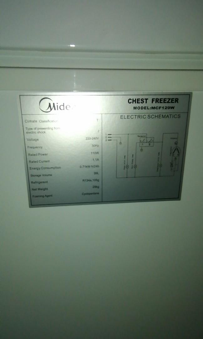 Midea Chest Freezer 99L MCF129W, TV & Home Appliances, Kitchen