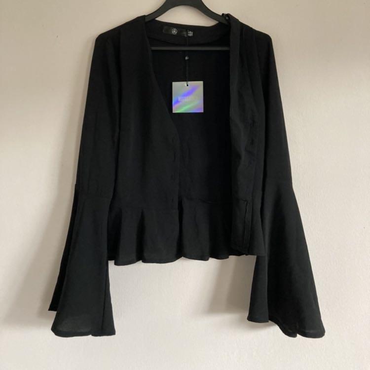 bell sleeve peplum top