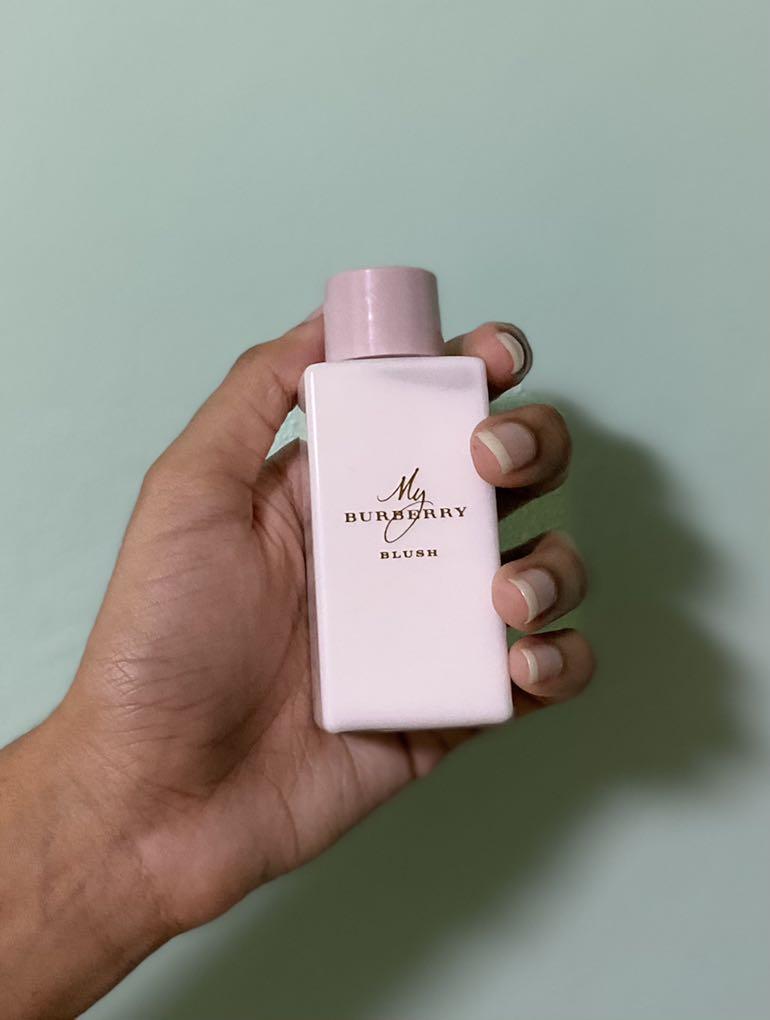 Burberry blush hotsell body lotion