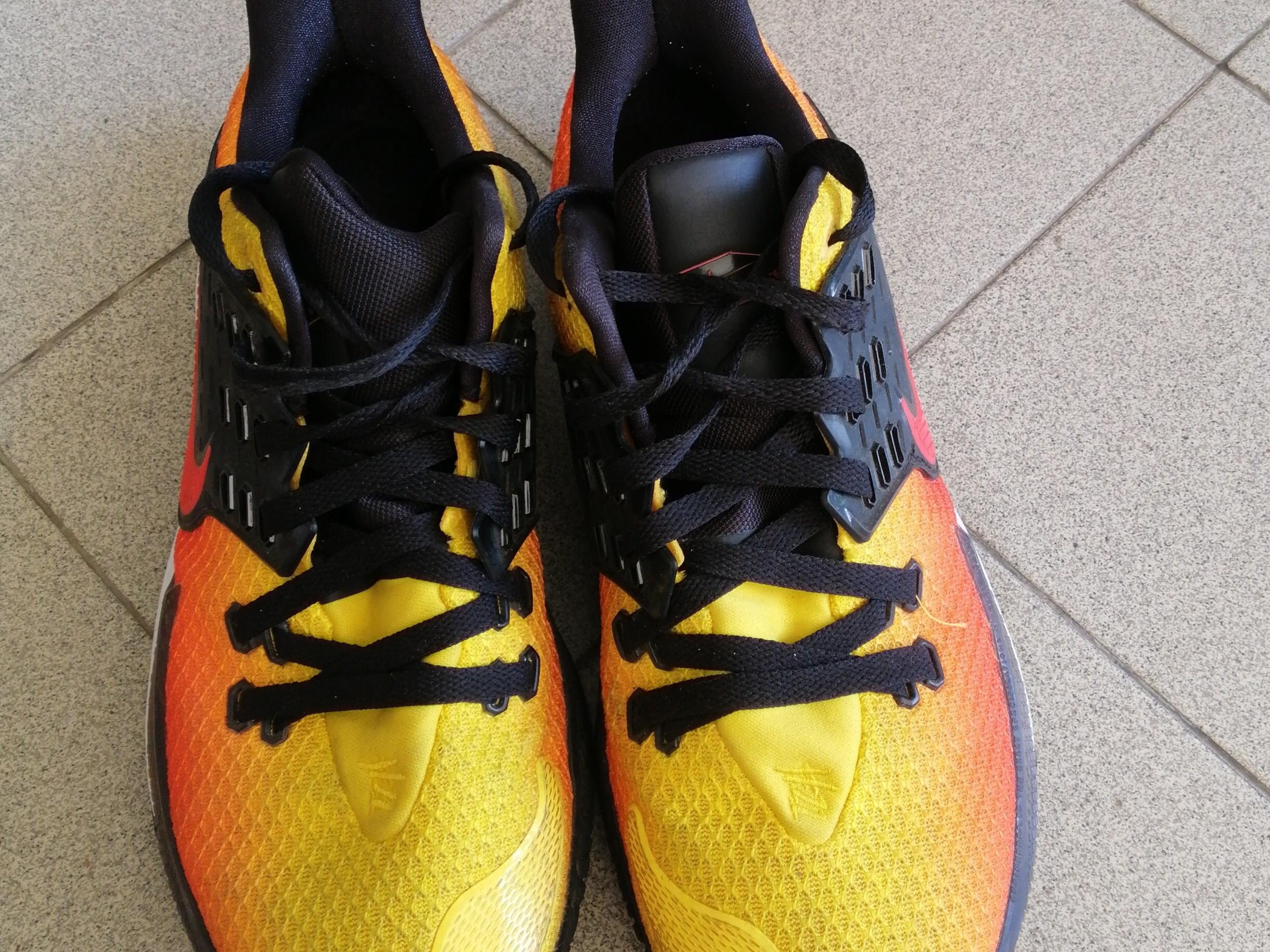 Nike Kyrie low 2 EP Men s Fashion Footwear Sneakers on Carousell