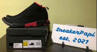 (Category: ) located in . Submitted by sneakerpapi (Listing ID 1063281128, Image 1). Description: .