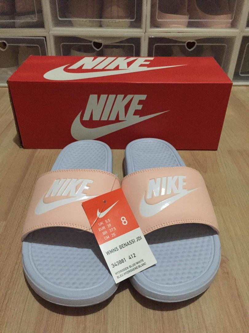 original nike benassi slides
