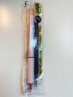 （分類：）位於 。 由 dopiggy 提交（商品編號 1063335975，圖片 1）。簡介： 。