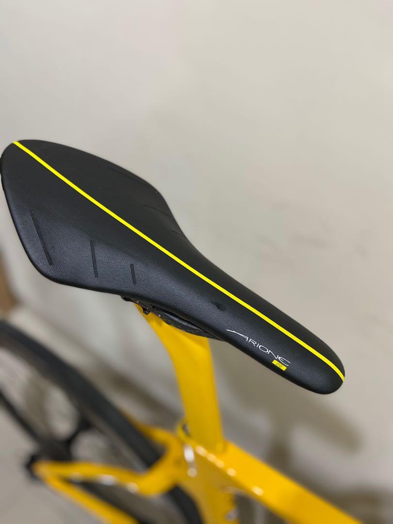 pinarello f12 yellow