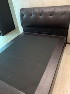 (Category: ) located in . Submitted by elimcloset (Listing ID 1063354649, Image 1). Description: .