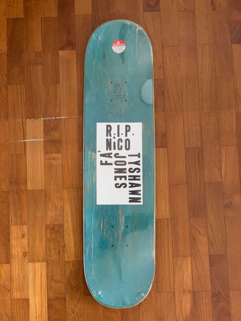 RARE FA Tyshawn Jones 'King Nico' hologram, Sports Equipment, Sports u0026  Games, Skates, Rollerblades u0026 Scooters on Carousell