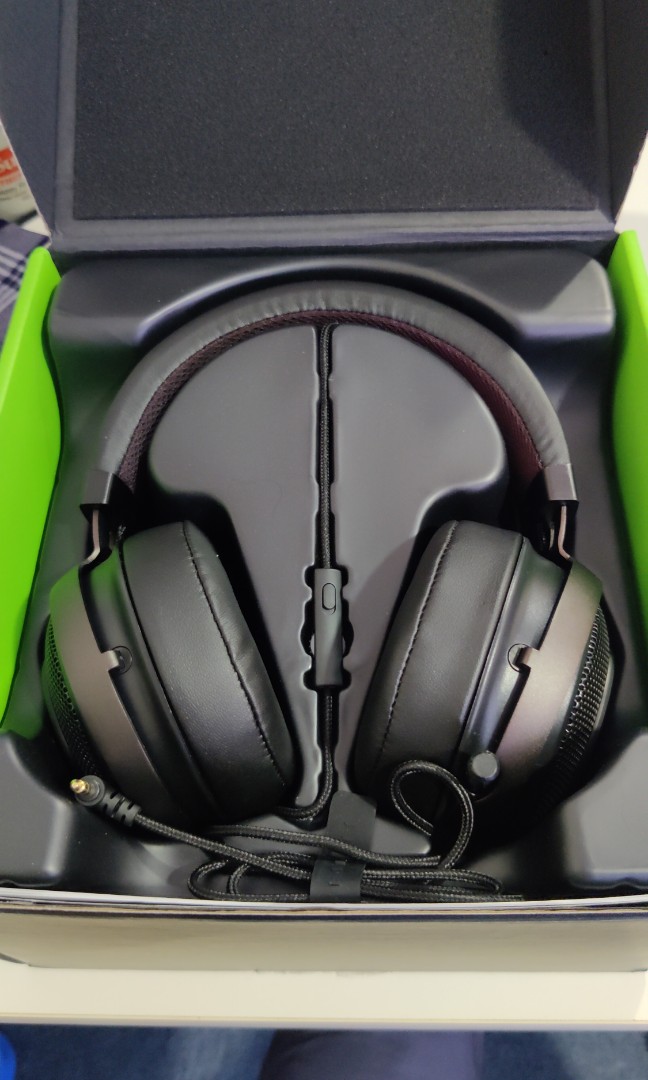 Razer Kraken Pro V2 New, Audio, Headphones & Headsets on Carousell