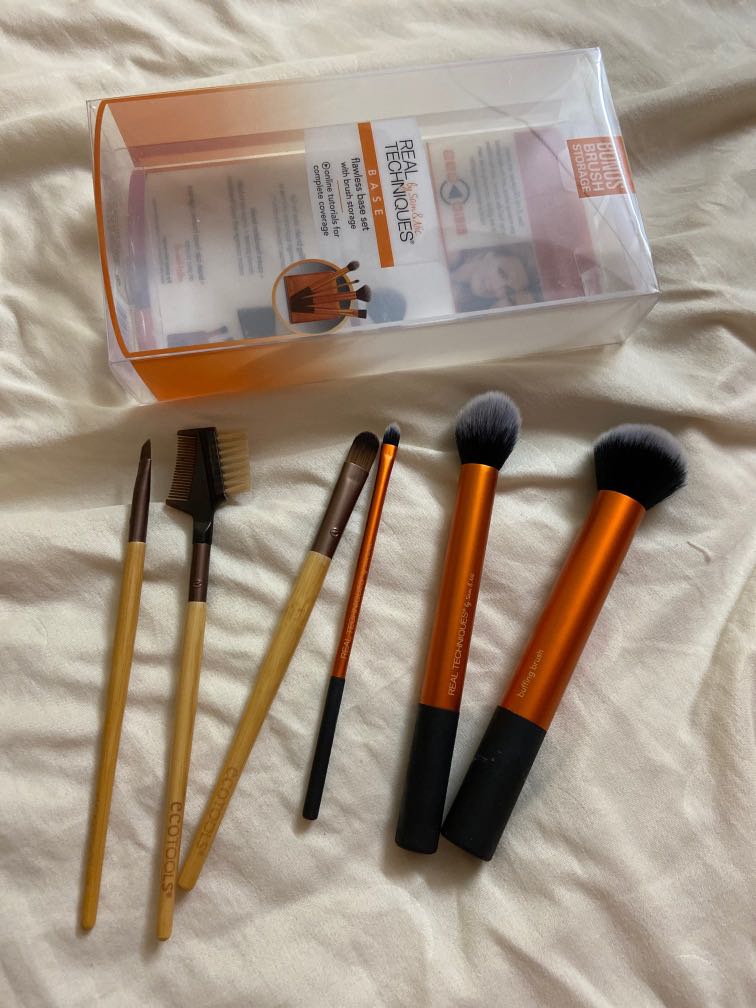 Real Technique Brush set, Beauty & Personal Care, Face, Makeup on Carousell