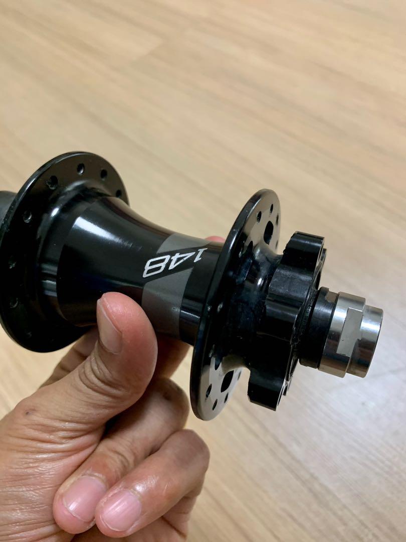 Specialized Boost MTB Rear Hub, Sports Equipment, Bicycles & Parts ...