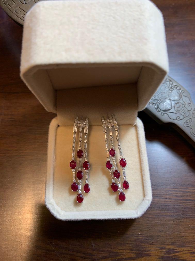 Stunning Dangling Ruby Earrings
