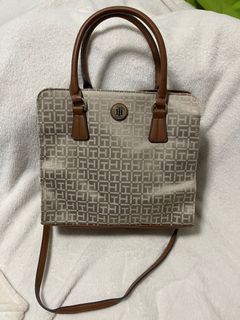 (Category: ) located in . Submitted by sarah0522 (Listing ID 1063349083, Image 1). Description: .