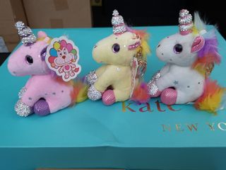 (Category: ) located in . Submitted by eluxstore (Listing ID 1063543630, Image 1). Description: .