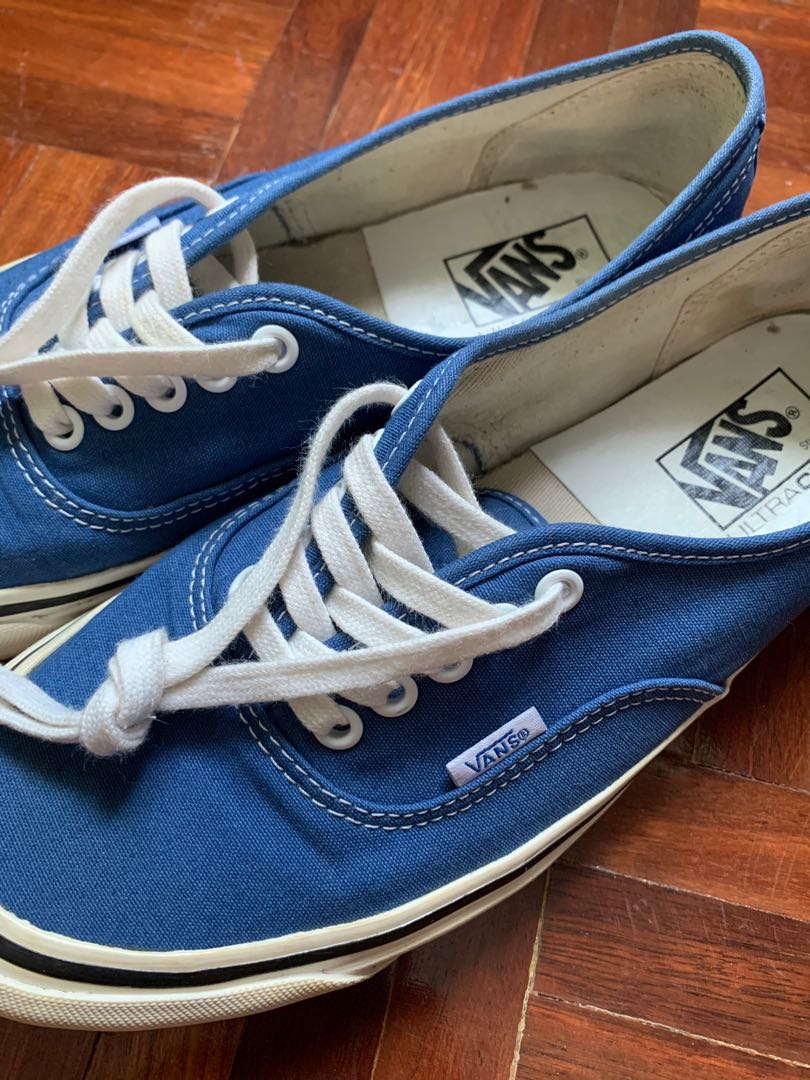vans authentic blue worn