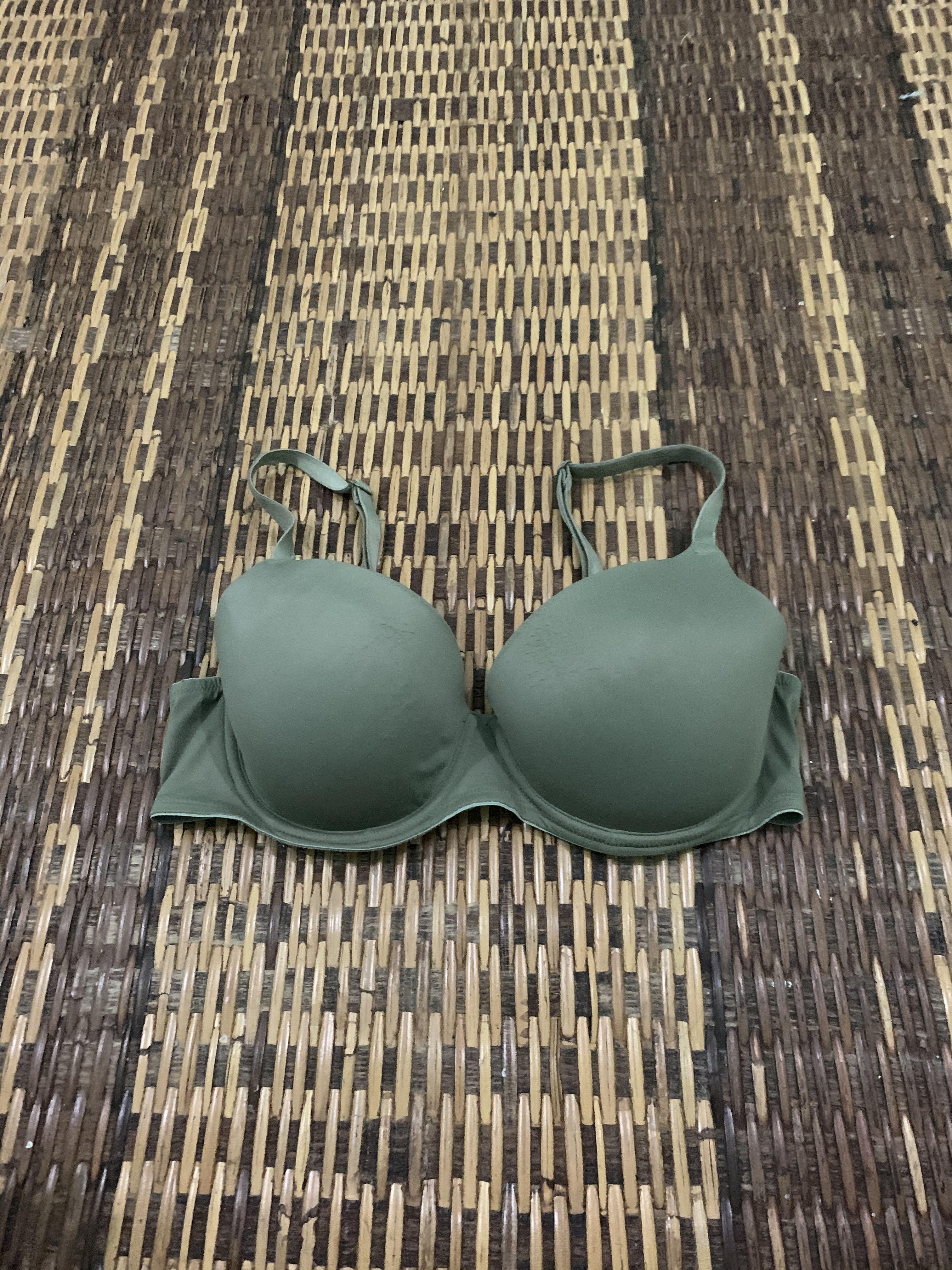 Victoria’s Secret bra 34D/36C