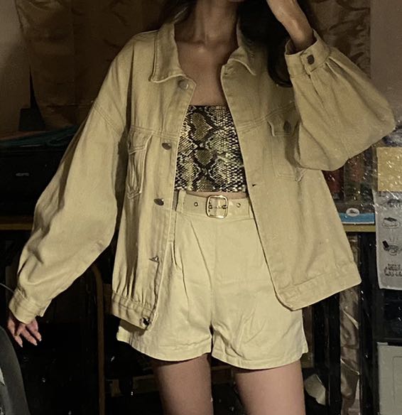 oversized beige denim jacket
