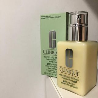 （分類：）位於 。 由 chungcherries 提交（商品編號 1063719602，圖片 1）。簡介： 。