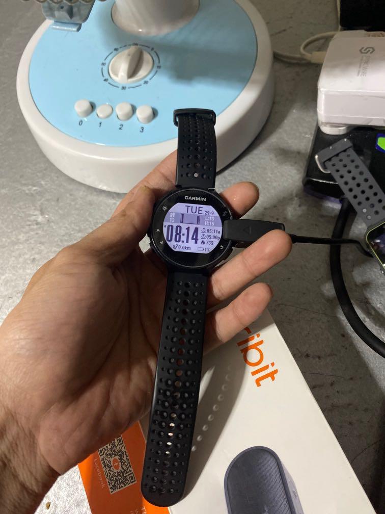 Garmin forerunner 235