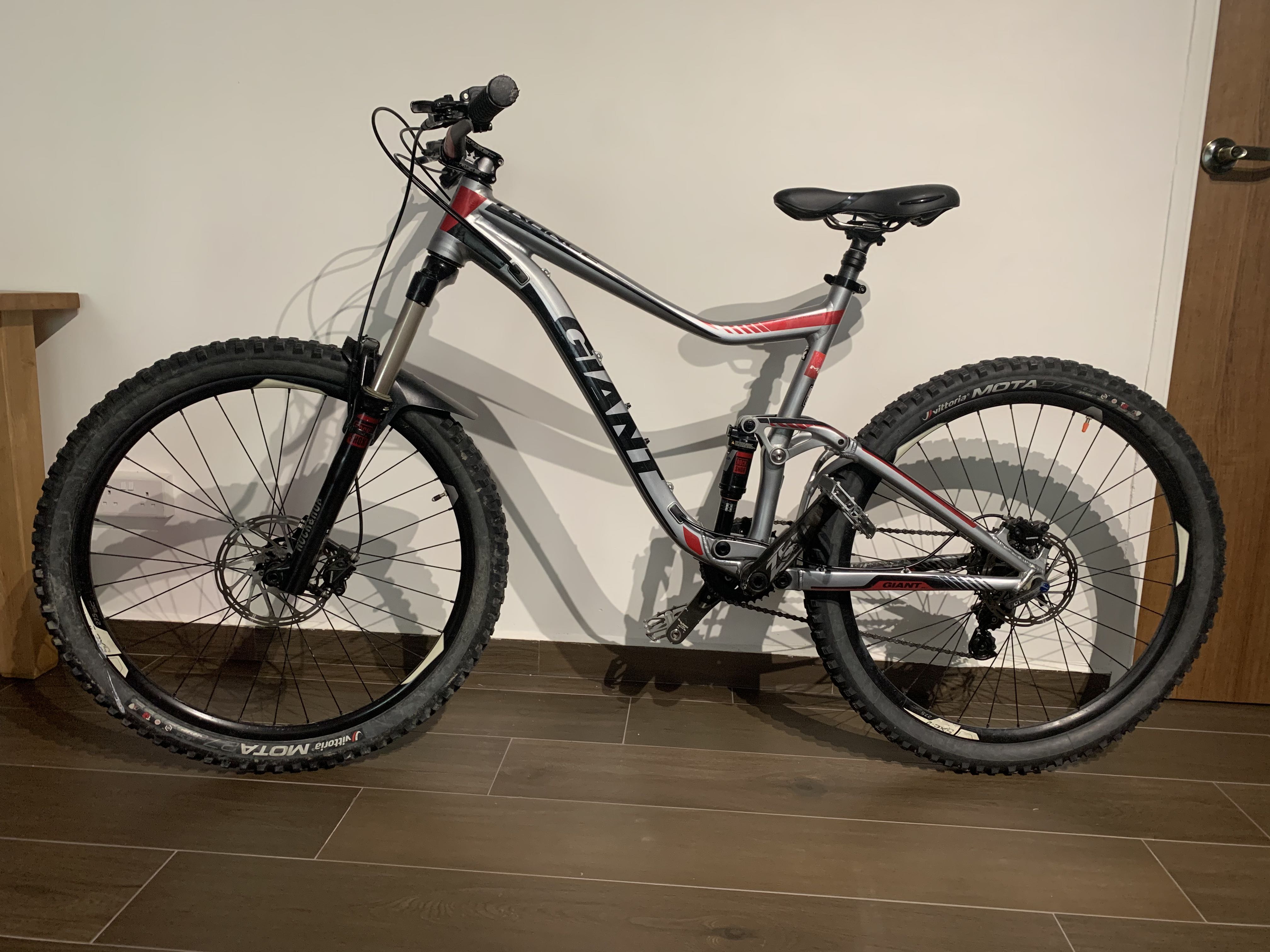 Giant Trance 3 27.5 M Sports Equipment Bicycles Parts