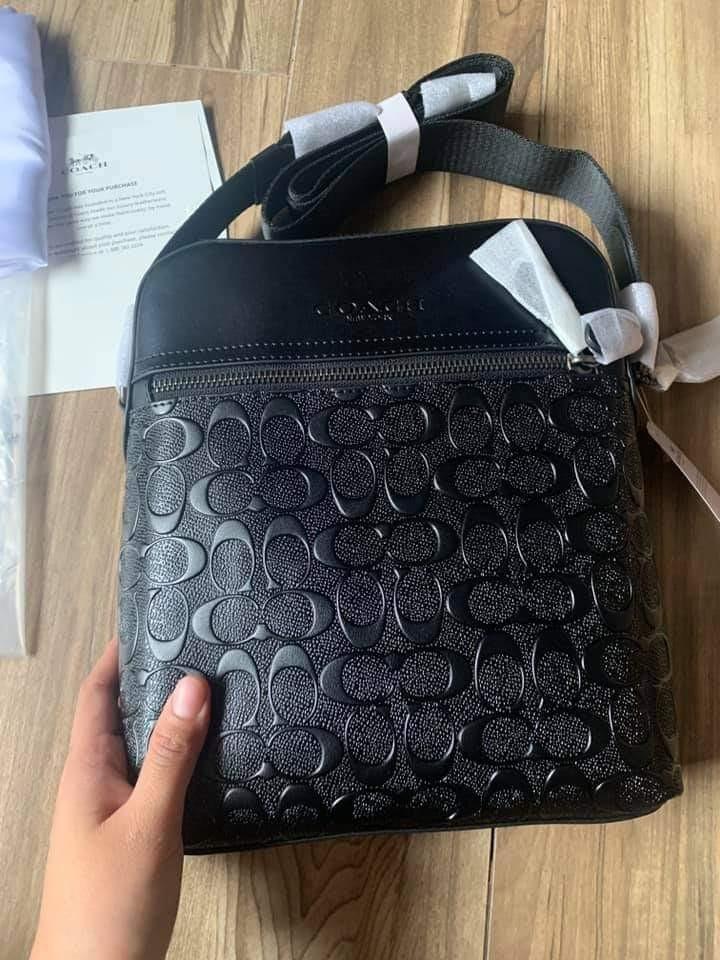 coach houston flight bag in signature leather