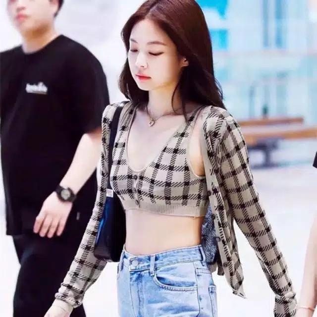 JENNIE BLACKPINK SET TANKTOP CARDI 