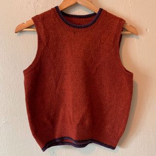 (Category: ) located in . Submitted by clothioo (Listing ID 1063677704, Image 1). Description: .