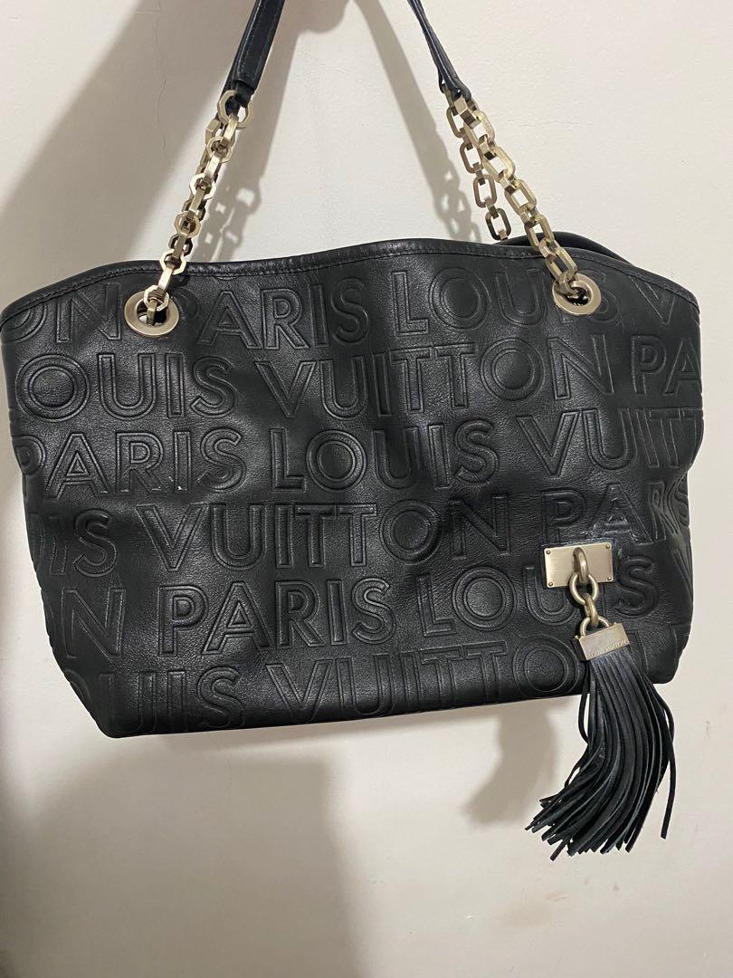 Louis Vuitton printemps-eté 2010 messenger limited edition, Luxury, Bags &  Wallets on Carousell