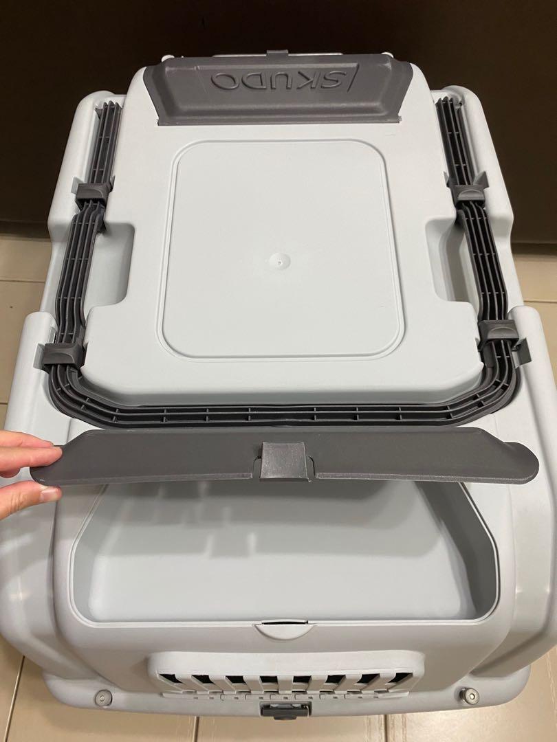 Large Pet Crate (Skudo 5, complies with IATA requirements), Pet