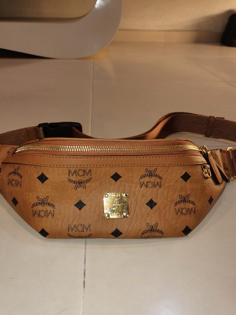 mcm fanny pack womens