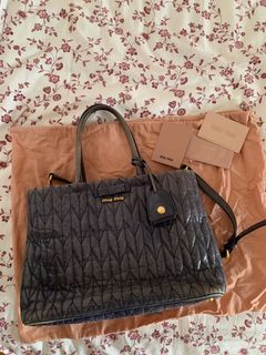 (Category: ) located in . Submitted by nyanya (Listing ID 1063571547, Image 1). Description: .