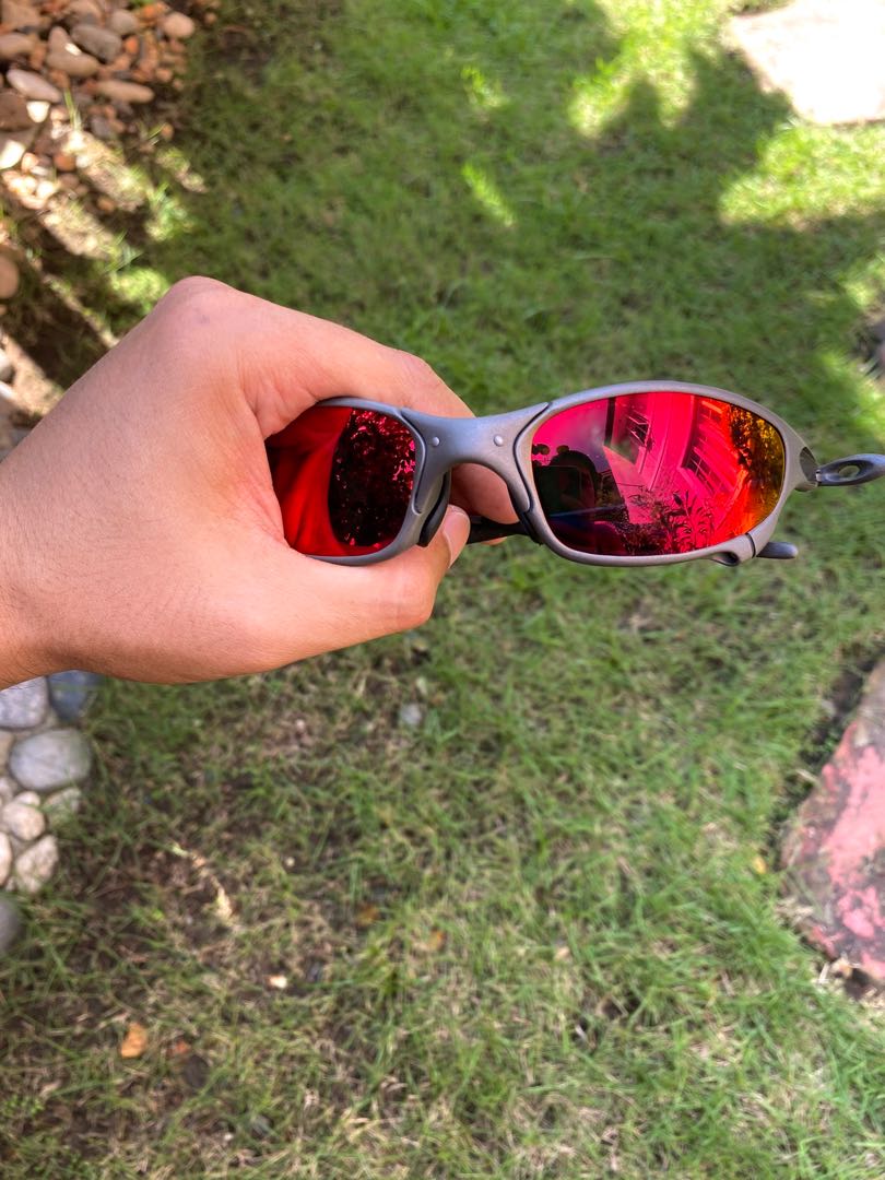 Descubrir 88+ imagen red lens oakley sunglasses