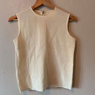 (Category: ) located in . Submitted by clothioo (Listing ID 1063675624, Image 1). Description: .