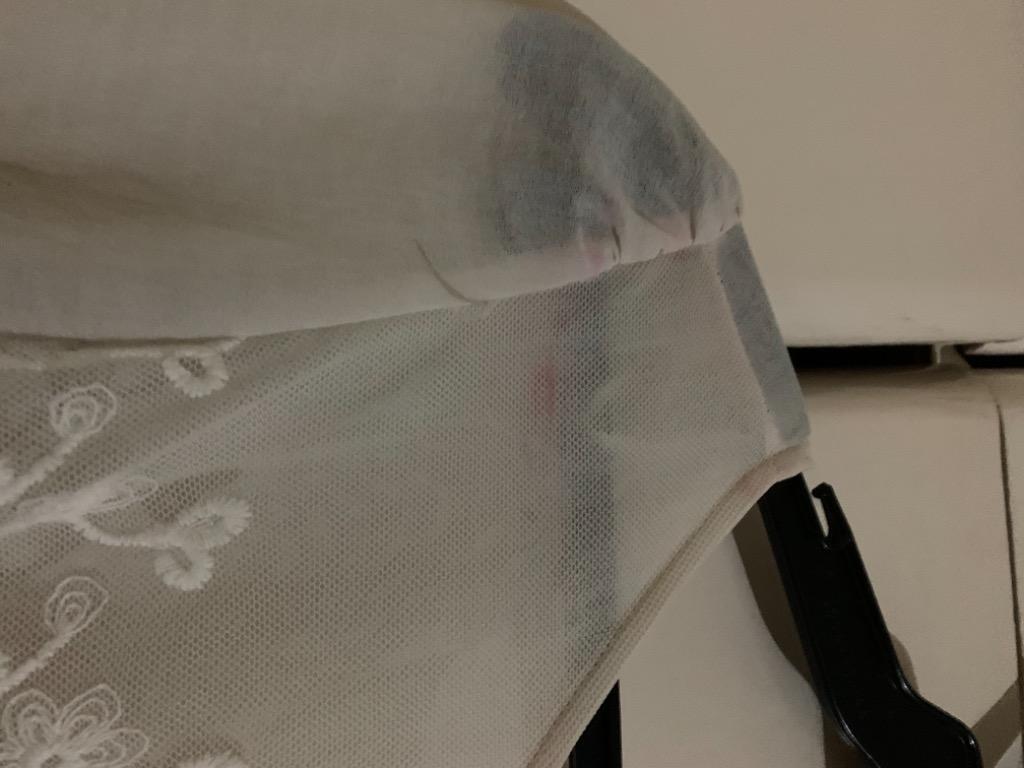 Topshop White Embroidered Dress (Category: Dresses) located in Las Pinas. Submitted by ashadc (Listing ID 1063665733, Image 3). Description: Never worn. Has small red stain on the right shoulder (pictured) .