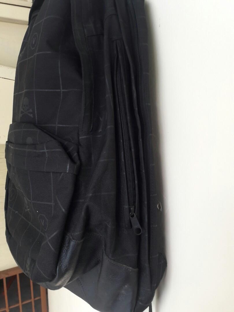 Visvim X Mastermind Bagpack (Category: Backpacks) located in Baguio. Submitted by damnmitri (Listing ID 1063687942, Image 3). Description: Visvim X Mastermind Bagpack Condition: 8.5/10 Size: Free Issue: 3 Zippers are destroyed but works perfectly..