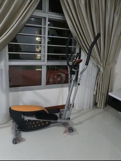 (Category: ) located in . Submitted by joannntan (Listing ID 1063640758, Image 1). Description: .