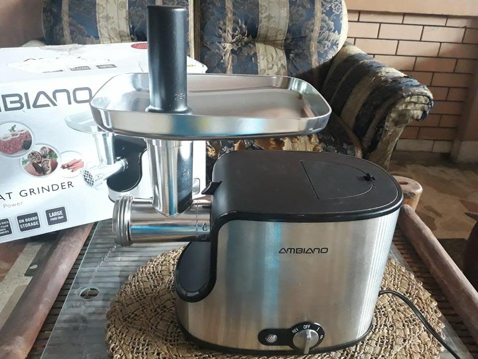 Ambiano Meat Grinder, TV & Home Appliances, Kitchen Appliances, Juicers