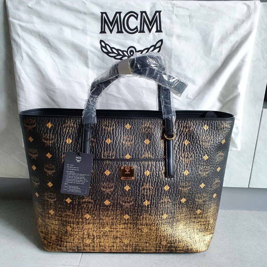 Gold best sale mcm tote